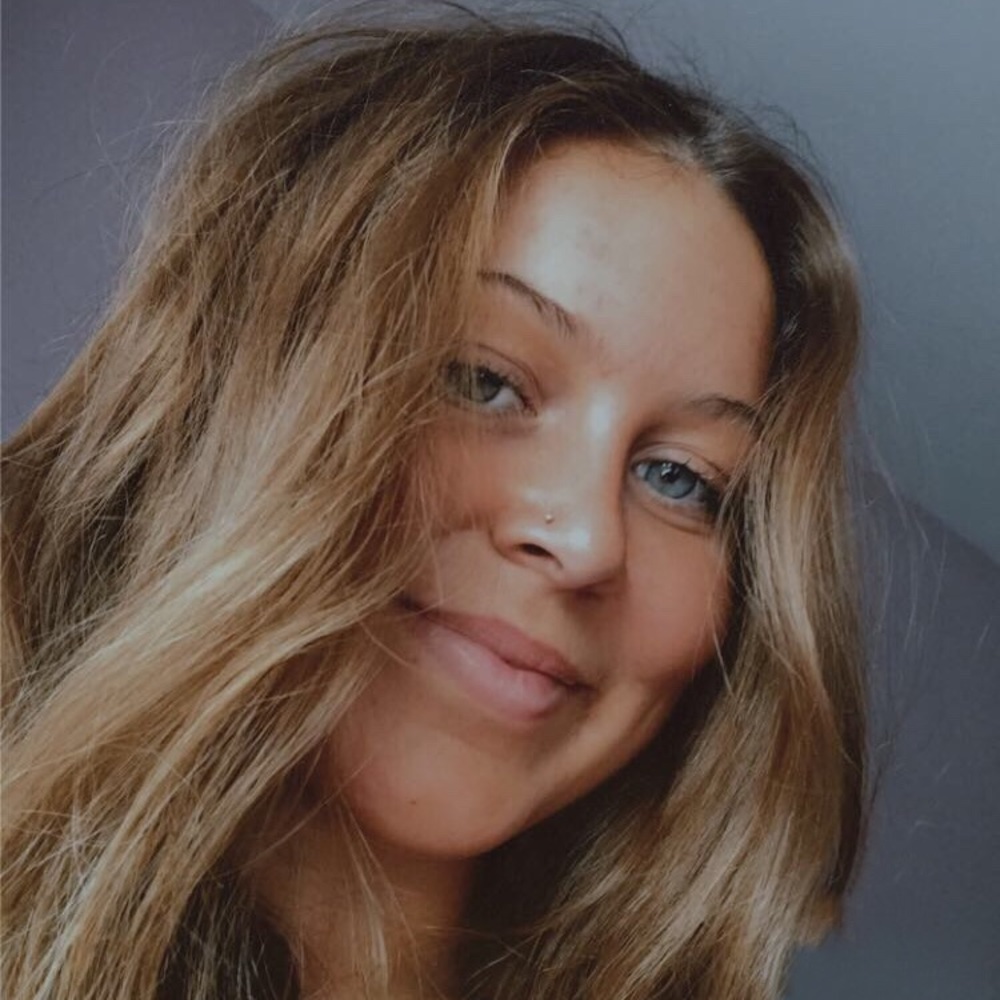 Meet your Posher, Macy